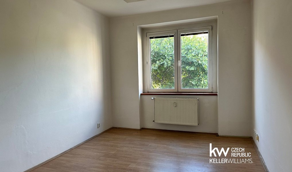 Pronájem obchodních prostor 136 m², Bílina – náhled fotky 9