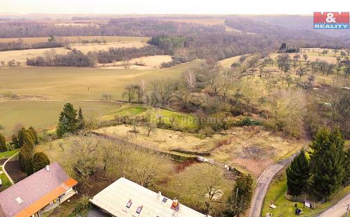 Prodej stavebního pozemku 3 484 m², Vysoká - Bosyně, okres Mělník