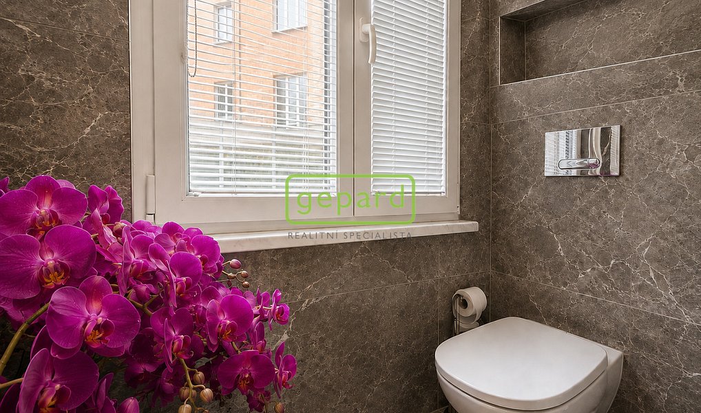 Prodej bytu 4+1 89 m², Karlovy Vary – náhled fotky 8