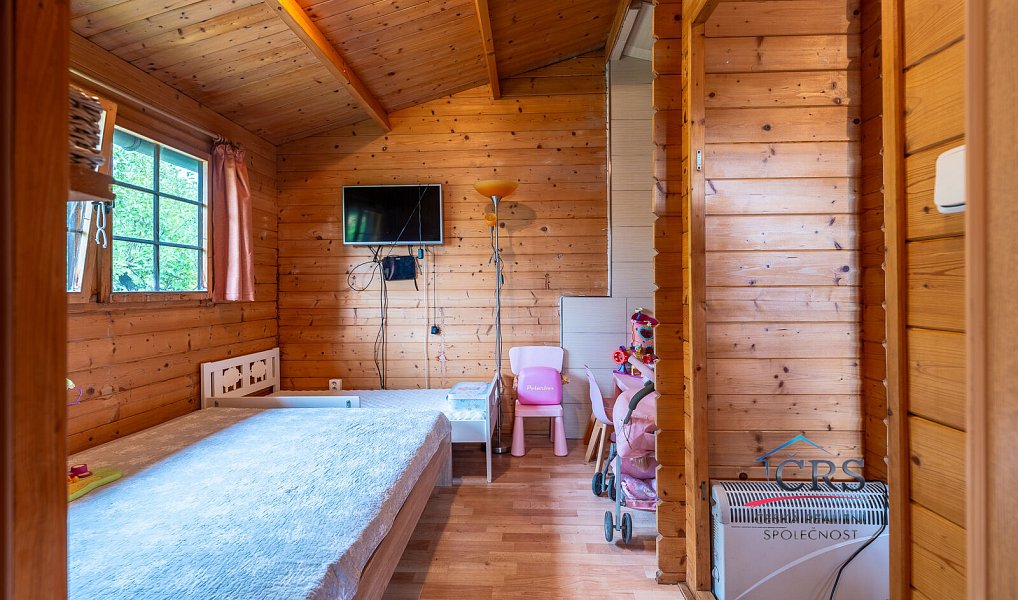Prodej chaty/chalupy 23 m² s pozemkem 370 m², Praha – náhled fotky 14