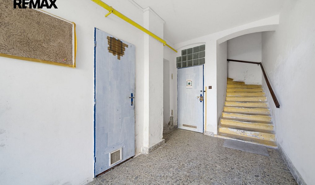 Prodej nájemního domu, činžáku 340 m², Aš – náhled fotky 28