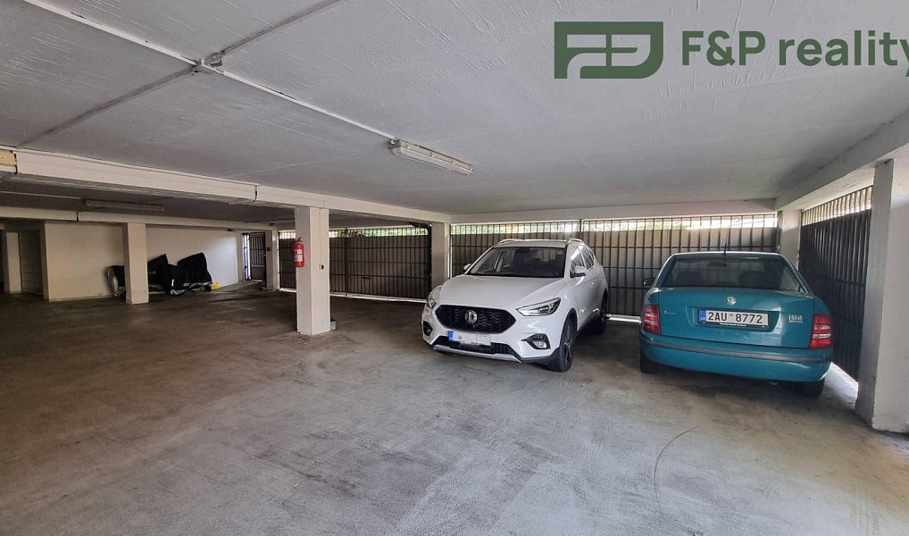 Prodej ostatní Garážové stání, 12m2, Praha, Praha 10, Strašnice, Praha – náhled fotky 2