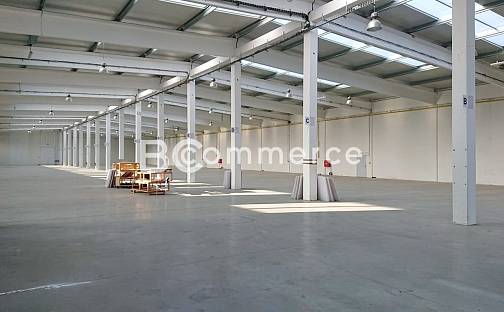 Pronájem skladovacích prostor 2 400 m², Kuřim, okres Brno-venkov