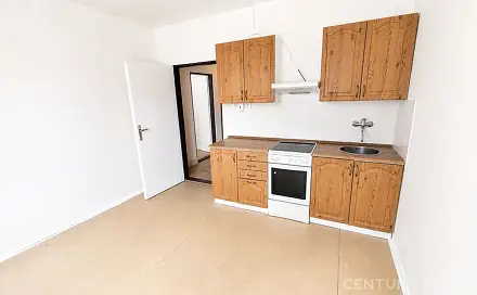 Pronájem bytu 1+1 41 m², Jindřichův Hradec - Otín