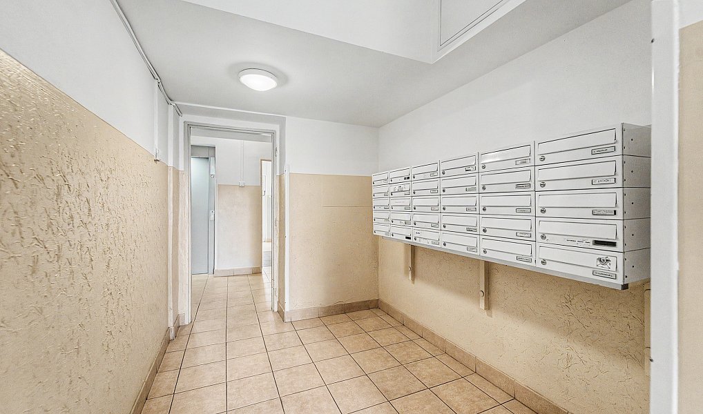 Prodej bytu 1+kk 30 m², Praha – náhled fotky 10