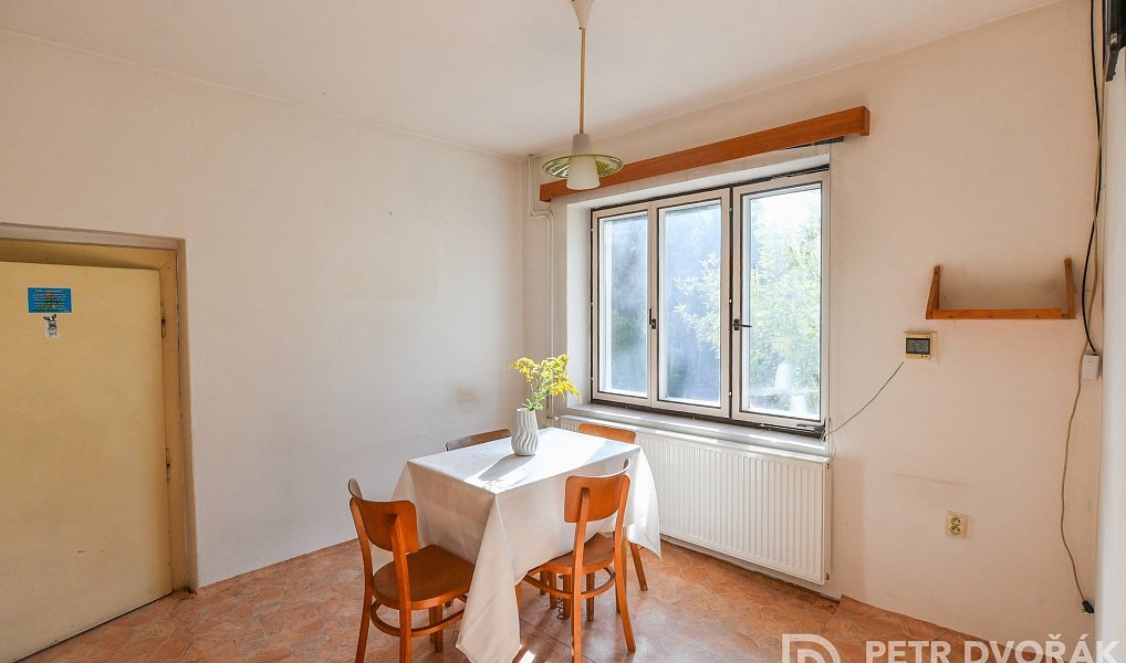 Prodej domu 161 m² s pozemkem 1 027 m², Úvaly – náhled fotky 22