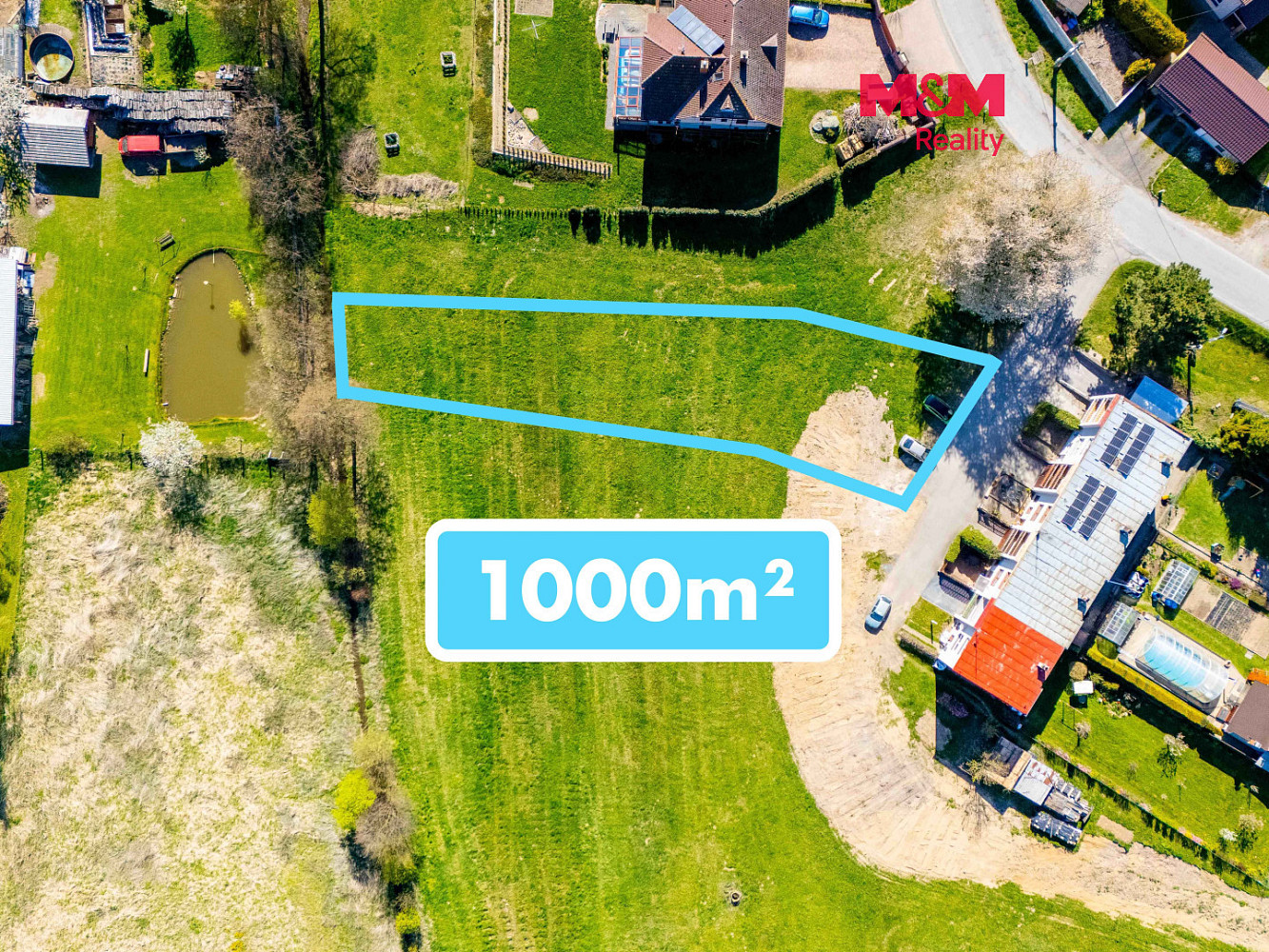Prodej stavebního pozemku 1 000 m²