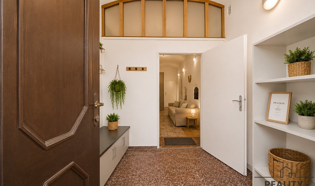 Prodej ubytovacího objektu 491 m², Pustá Kamenice – náhled fotky 4