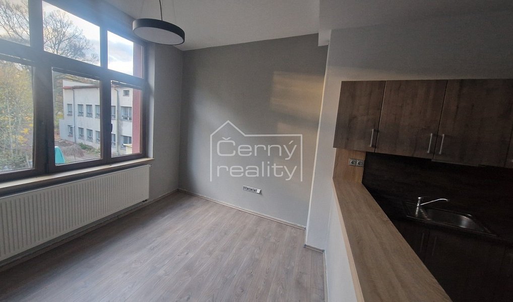 Pronájem obchodních prostor 120 m², Hronov – náhled fotky 19