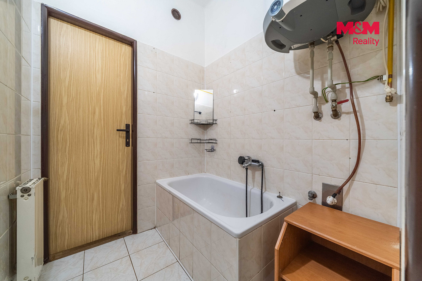 Pronájem bytu 1+kk 30 m² – fotografie 3