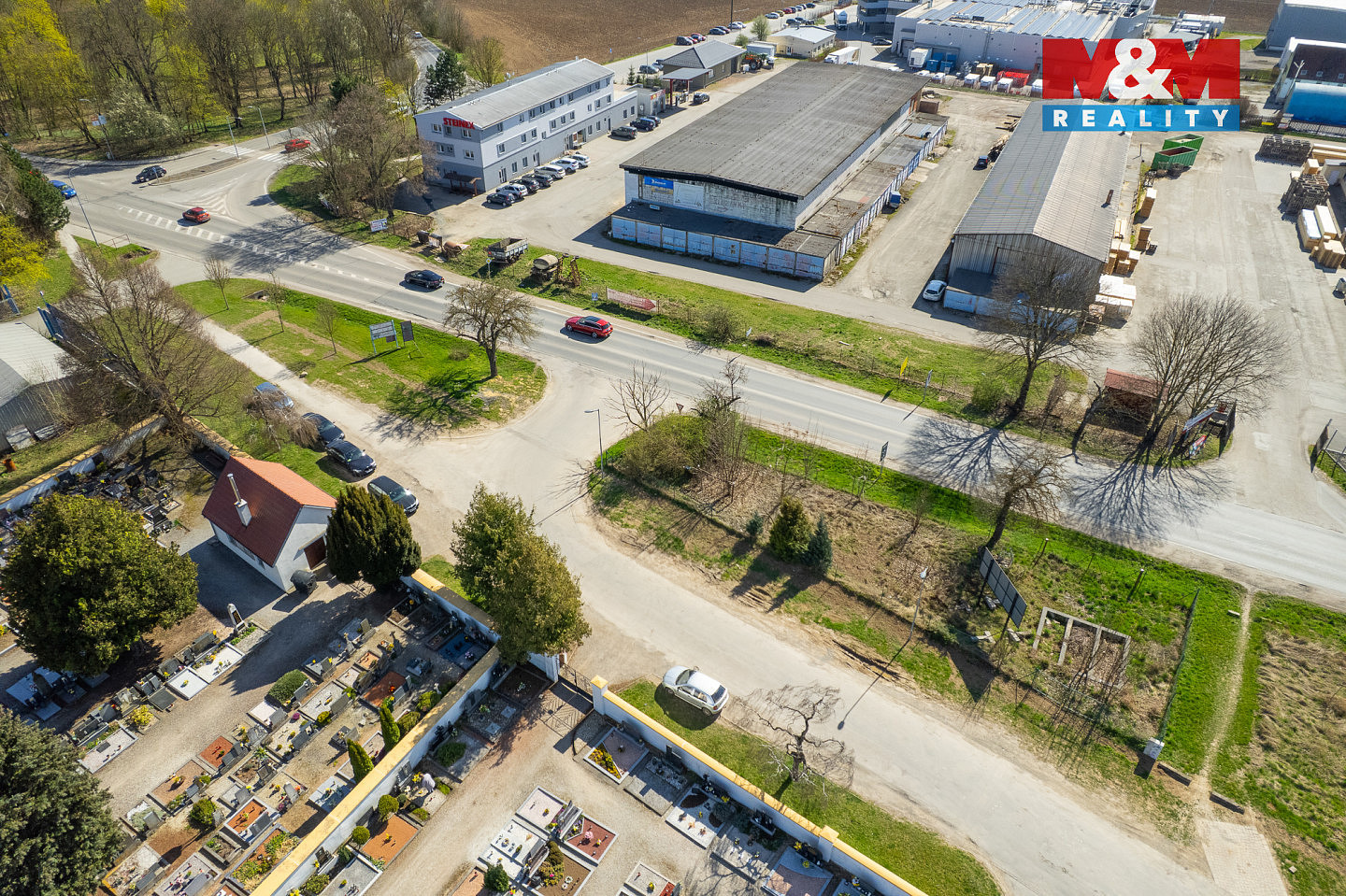 Prodej komerčního pozemku 2 221 m² – fotografie 4