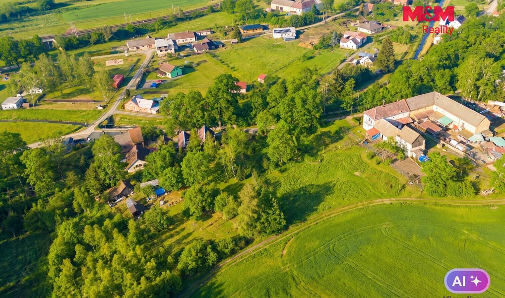 Prodej pozemku 1 989 m², Hradec nad Svitavou – náhled fotky 3