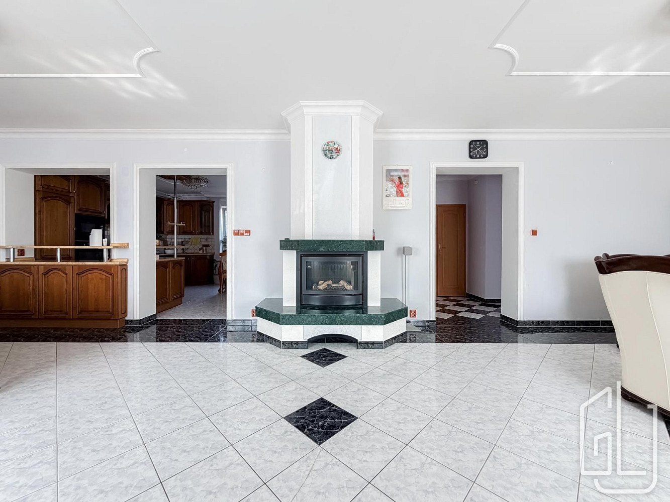 Pronájem domu 170 m² s pozemkem 210 m² – fotografie 4
