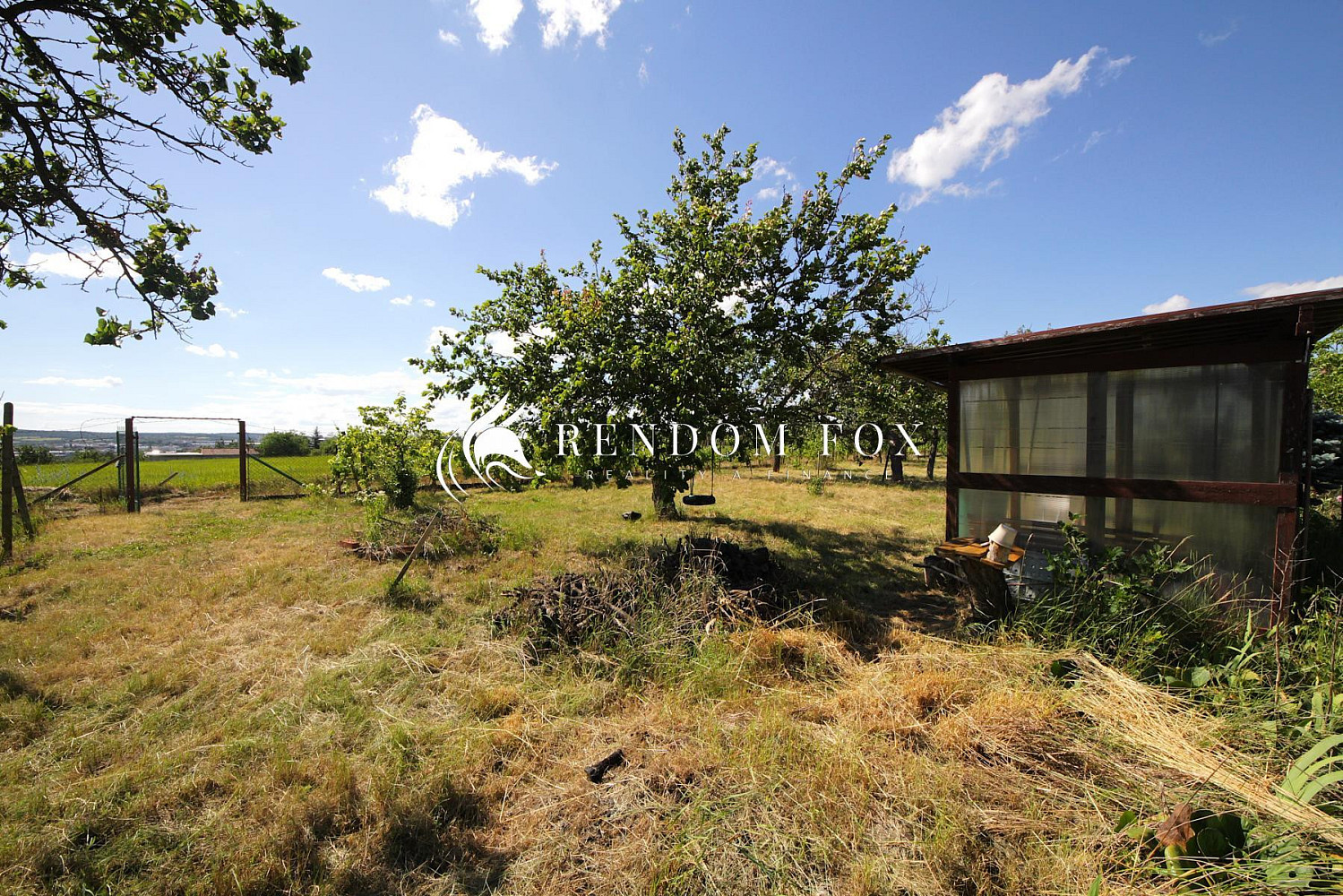 Prodej zahrady 2 196 m²