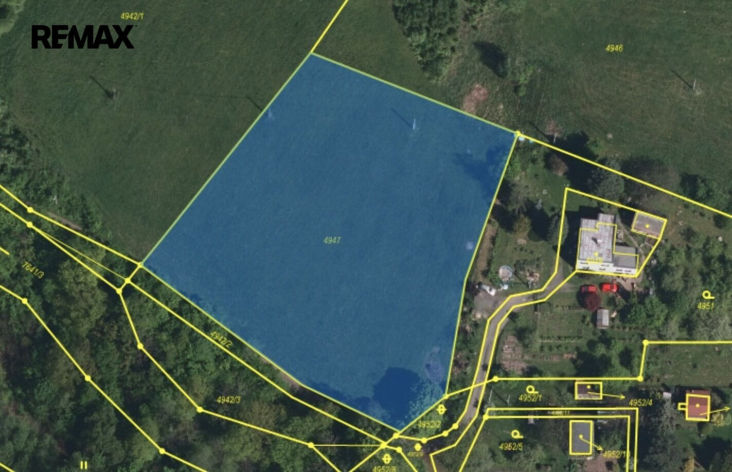 Prodej stavebního pozemku 4 871 m² – fotografie 4
