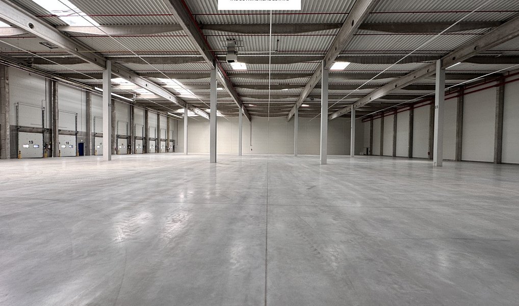Pronájem skladovacích prostor 5 000 m², Cheb – náhled fotky 6