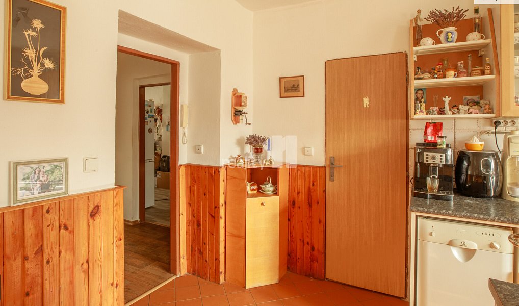 Prodej domu 220 m² s pozemkem 907 m², Žebrák – náhled fotky 28
