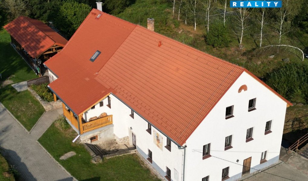 Prodej domu 217 m² s pozemkem 2 450 m², Benešov nad Černou – náhled fotky 13