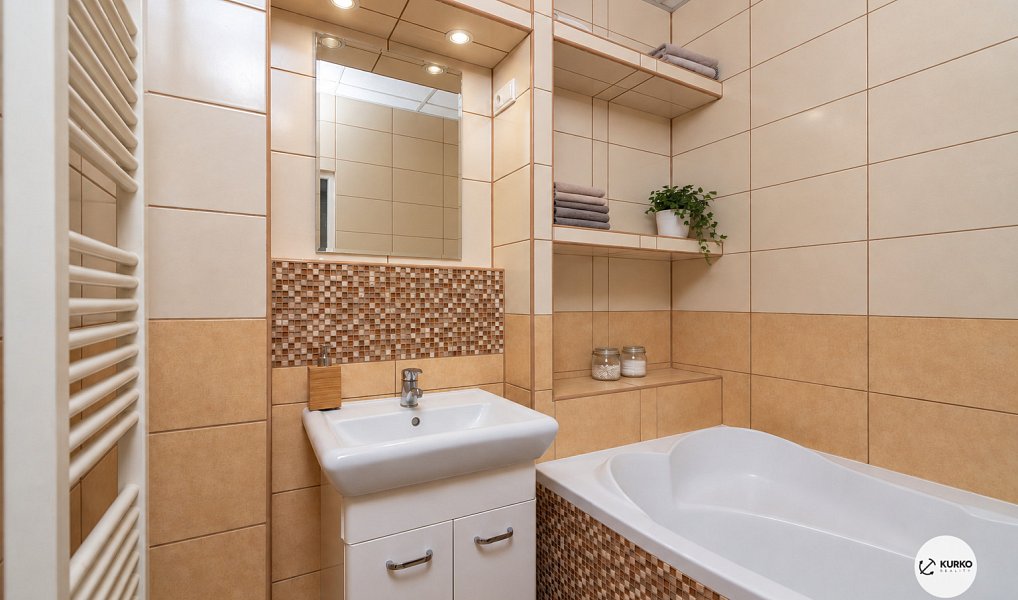 Prodej bytu 3+kk 60 m², Třinec – náhled fotky 9