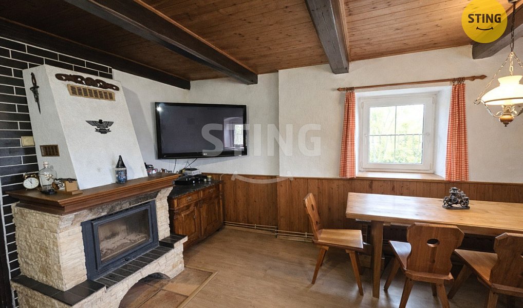 Prodej domu 210 m² s pozemkem 1 778 m², Kladky – náhled fotky 5