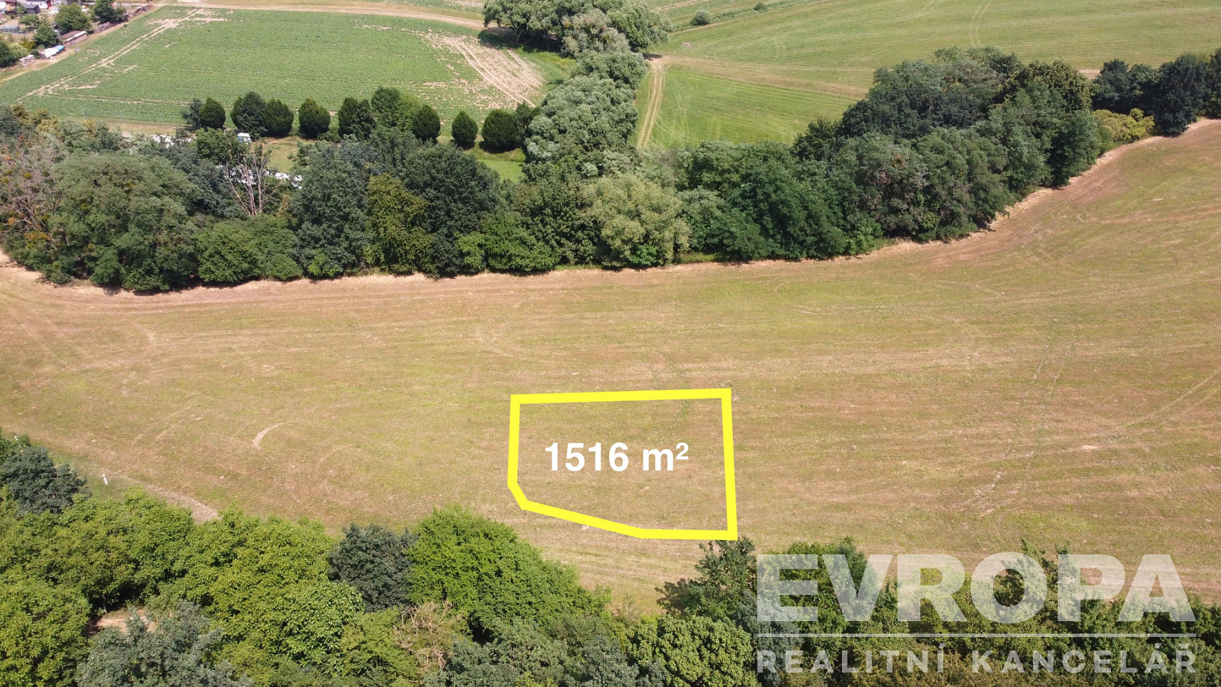Prodej stavebního pozemku 3 582 m² – fotografie 3