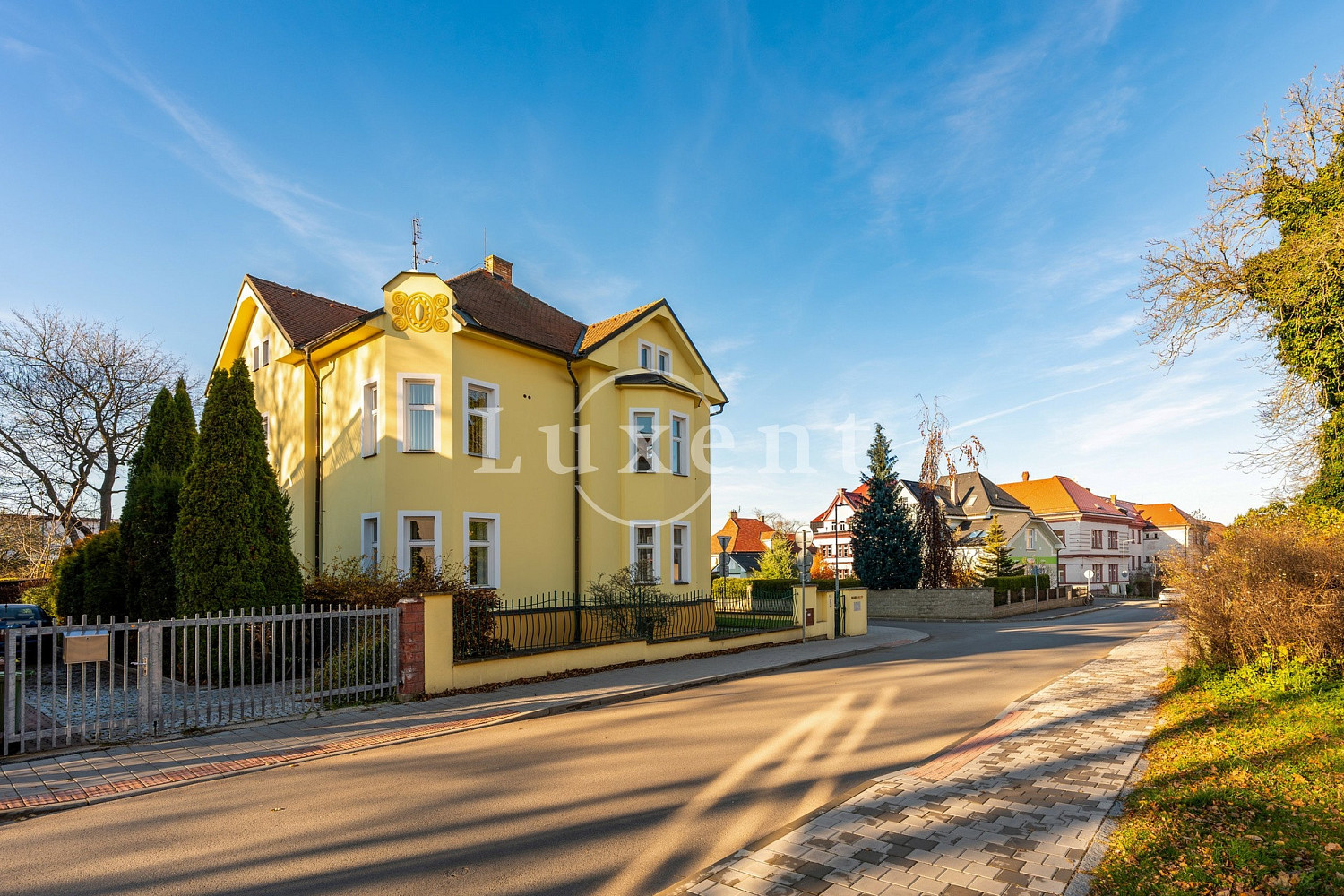 Prodej kanceláře 361 m² – fotografie 2