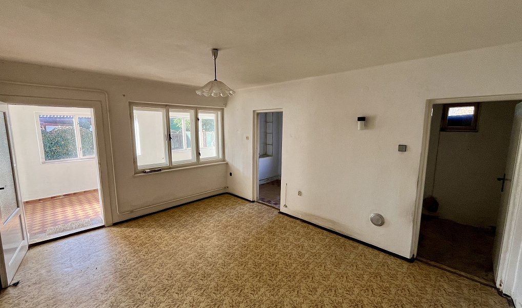 Prodej domu 100 m², Buchlovice – náhled fotky 3