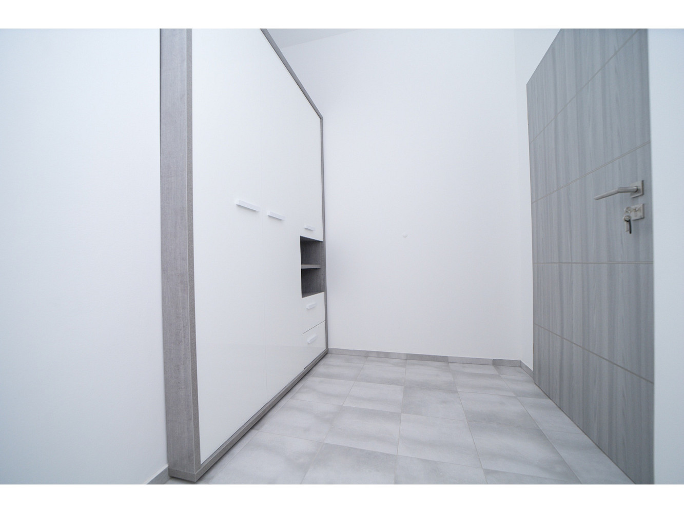 Pronájem bytu 1+kk 40 m² – fotografie 2