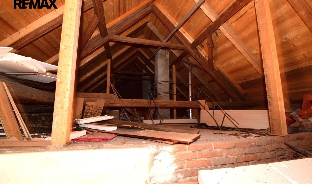 Prodej domu 100 m² s pozemkem 122 m², Strunkovice nad Blanicí – náhled fotky 13