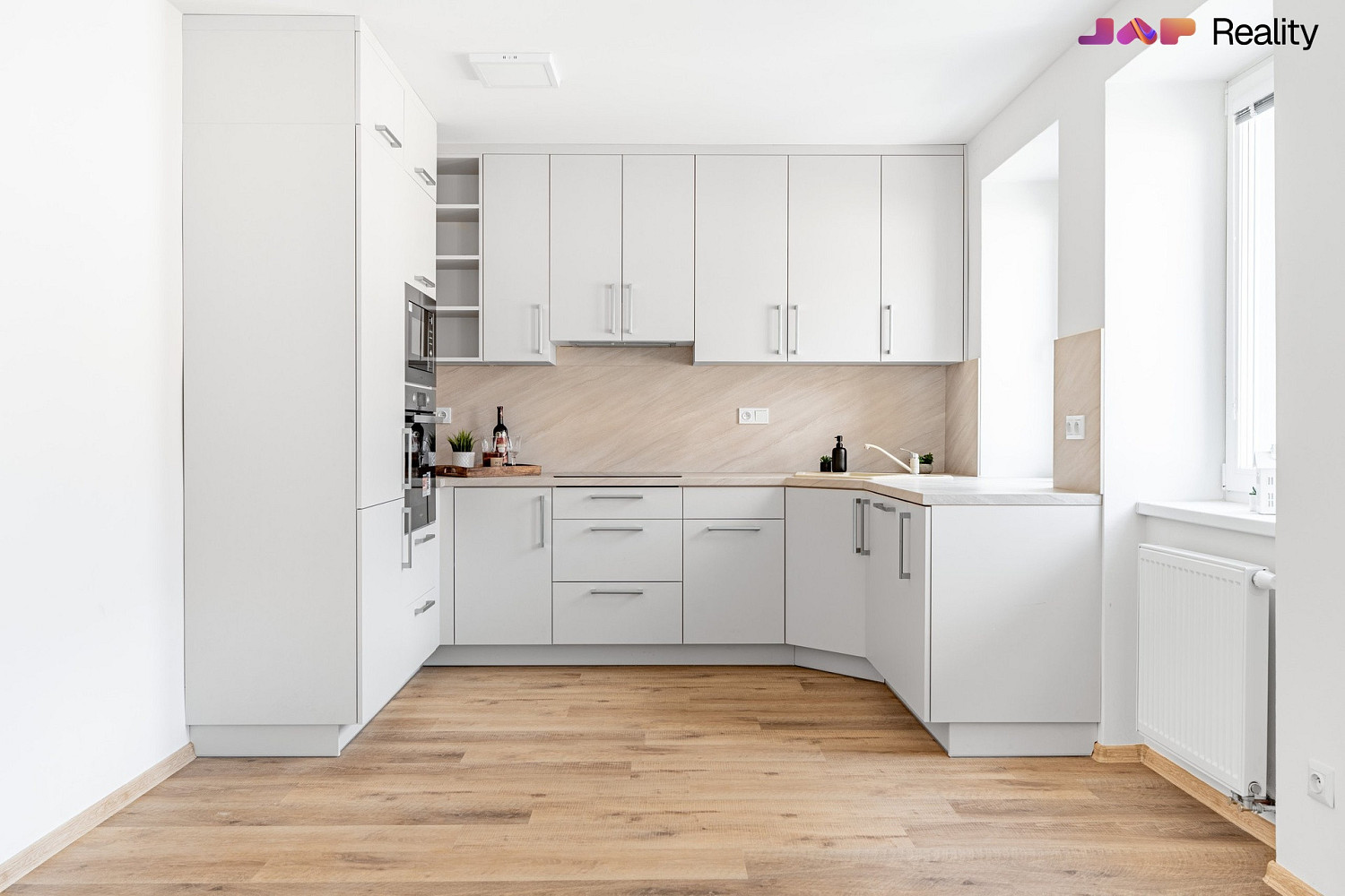 Pronájem bytu 3+kk 70 m² – fotografie 2
