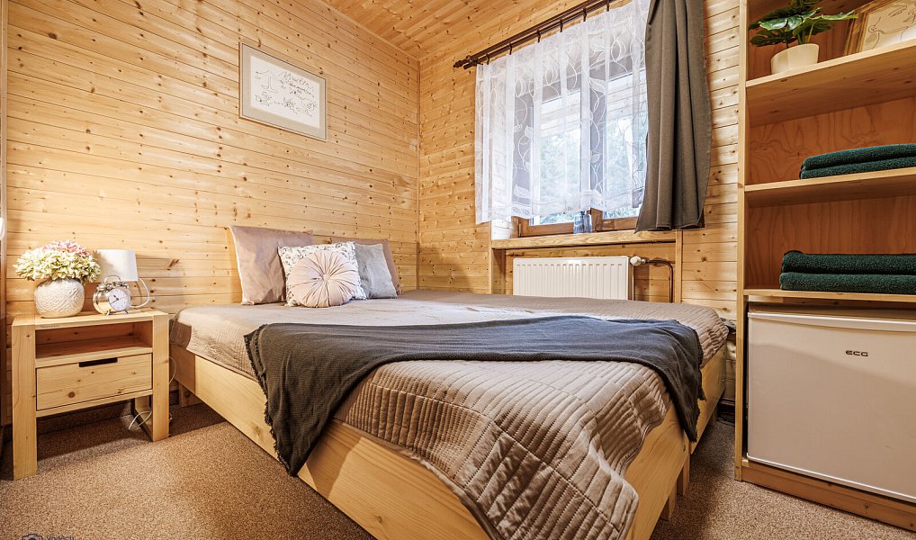 Prodej ubytovacího objektu 685 m², Bílá – náhled fotky 22