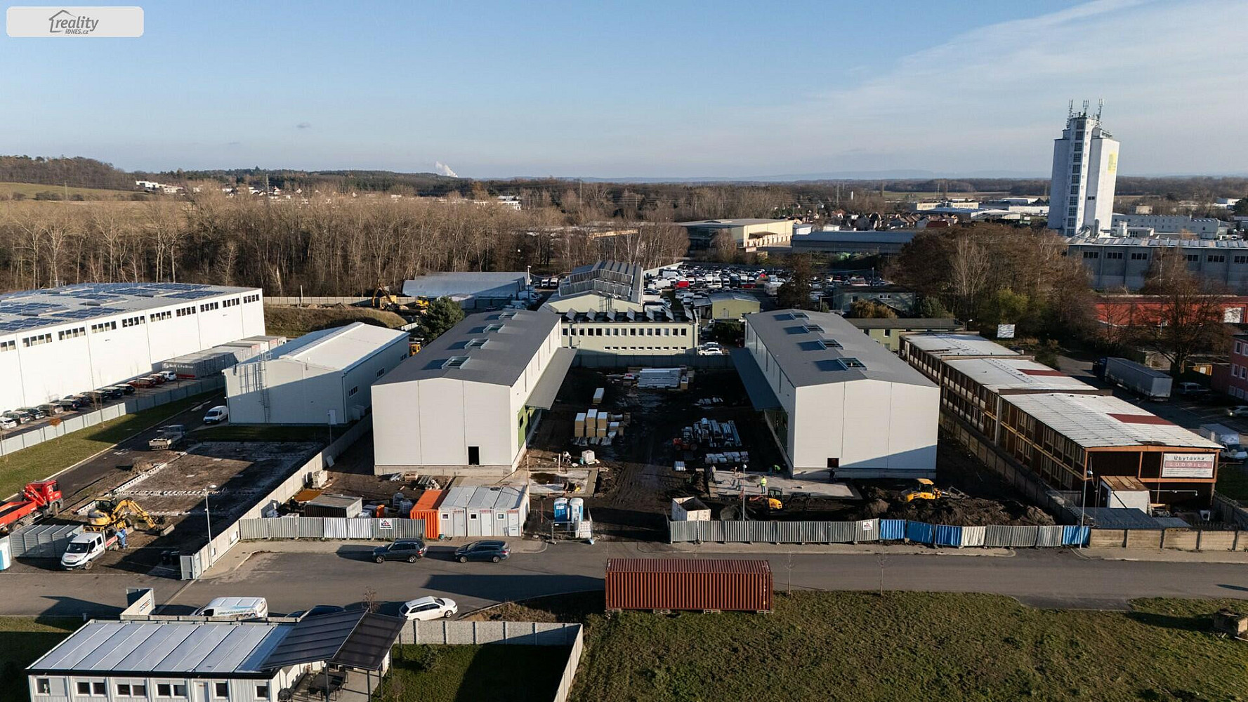 Pronájem skladovacích prostor 1 785 m² – fotografie 3