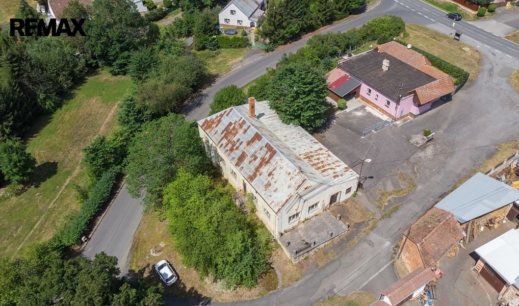 Pronájem skladovacích prostor 325 m², Bor – náhled fotky 2
