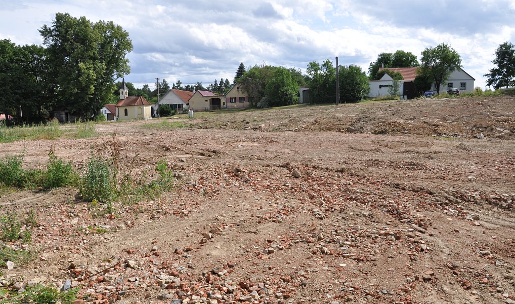 Prodej stavebního pozemku 2 760 m², Písečné – náhled fotky 7