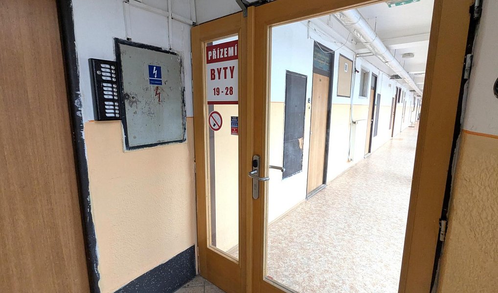 Pronájem bytu 1+kk 32 m², Litvínov – náhled fotky 10