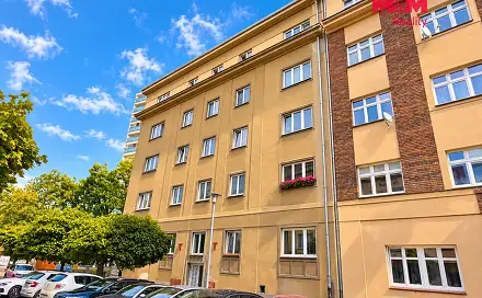 Pronájem bytu 1+1 48 m²