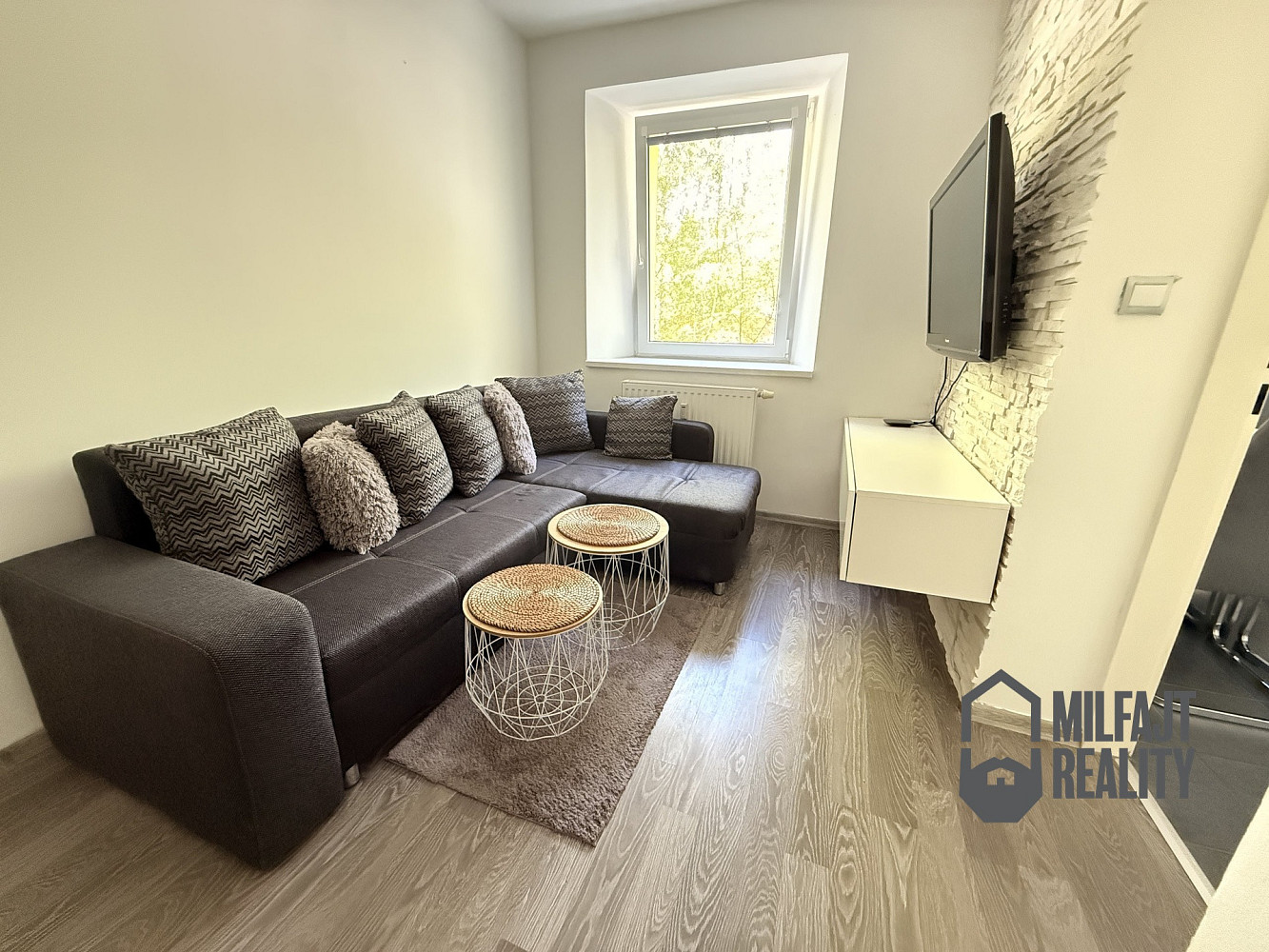 Pronájem bytu 2+1 43 m² – pohled 4