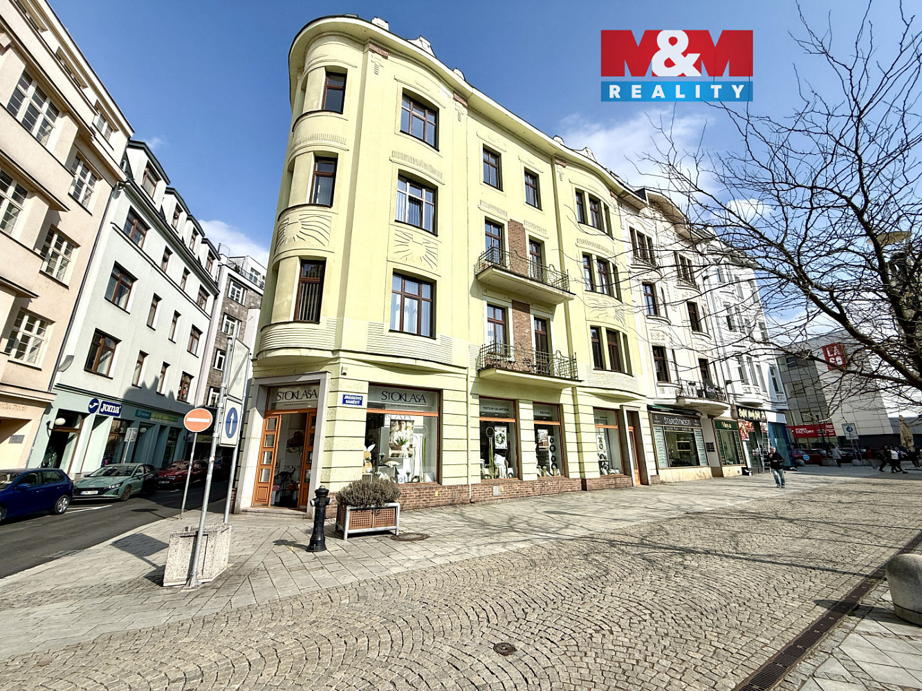 Pronájem kanceláře 188 m²