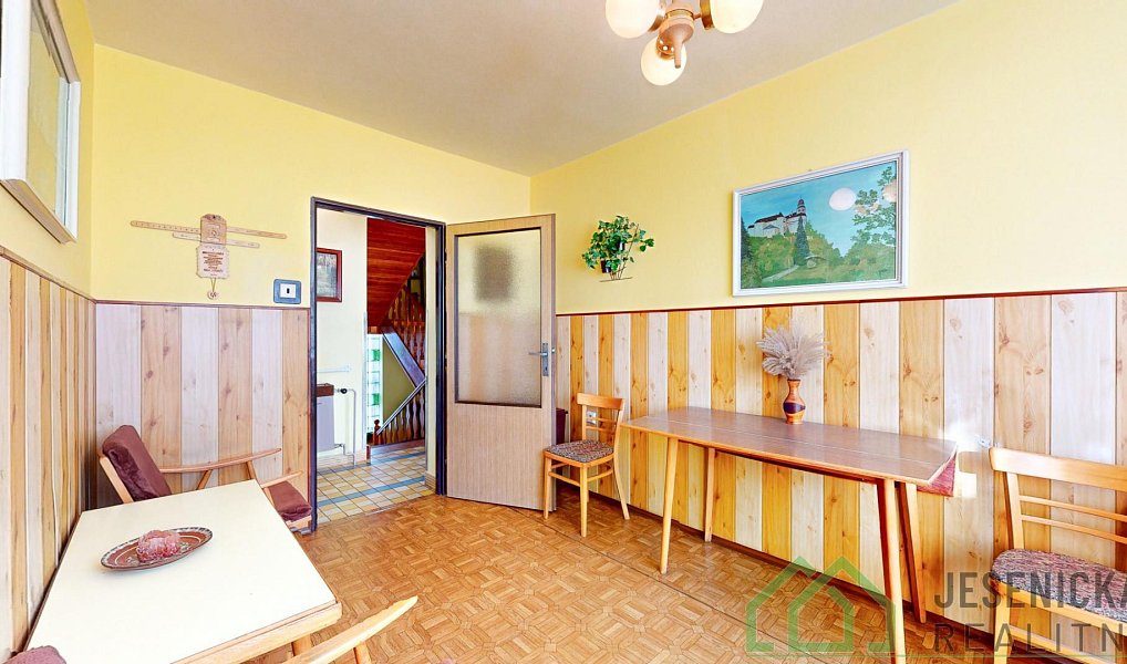 Prodej domu 269 m² s pozemkem 702 m², Javorník – náhled fotky 5