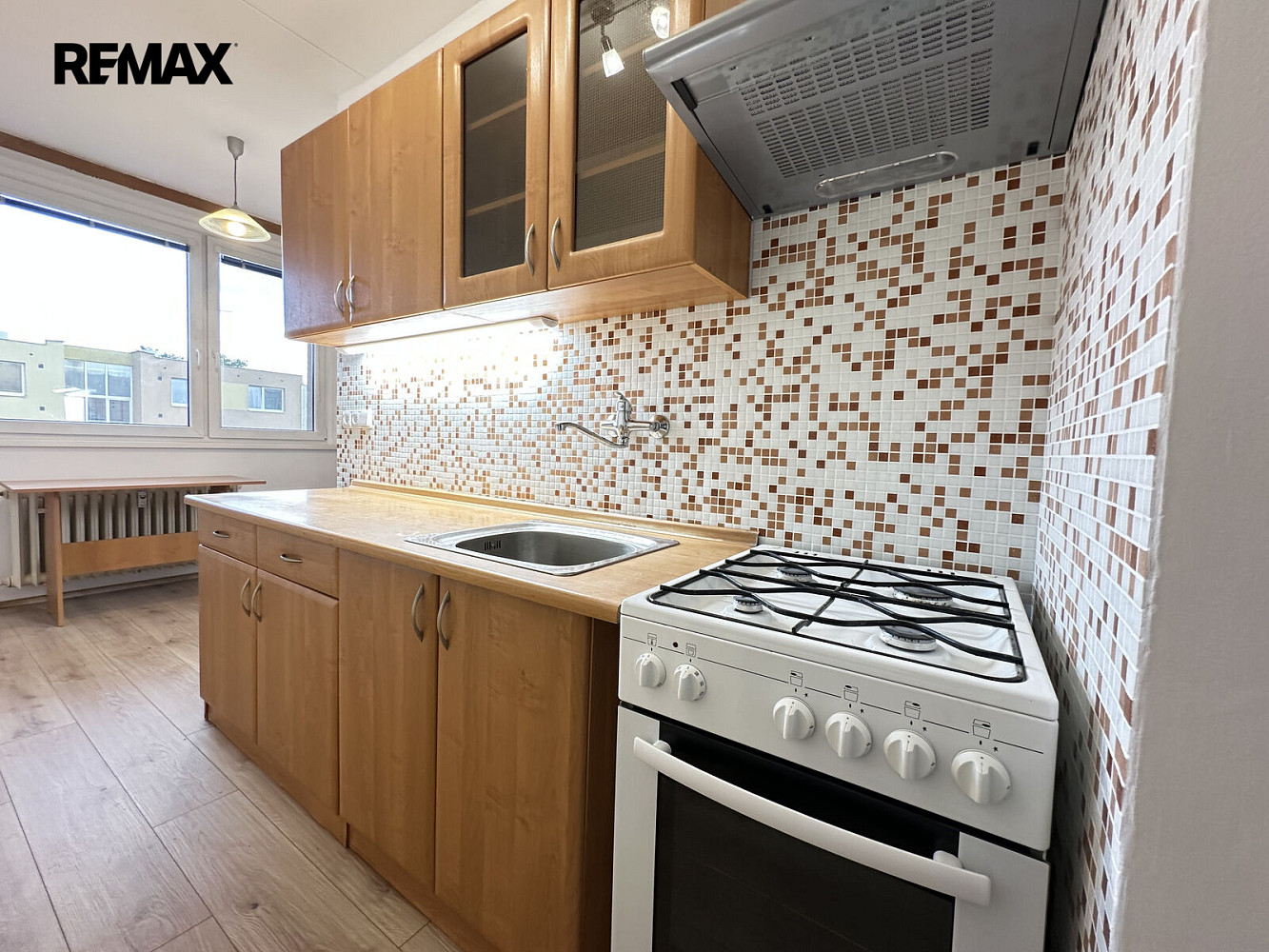 Pronájem bytu 2+1 59 m² – fotografie 4