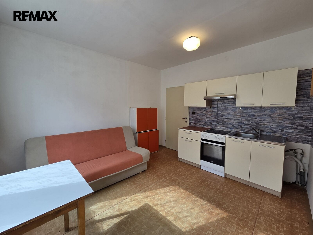 Pronájem bytu 1+1 40 m² – fotografie 5