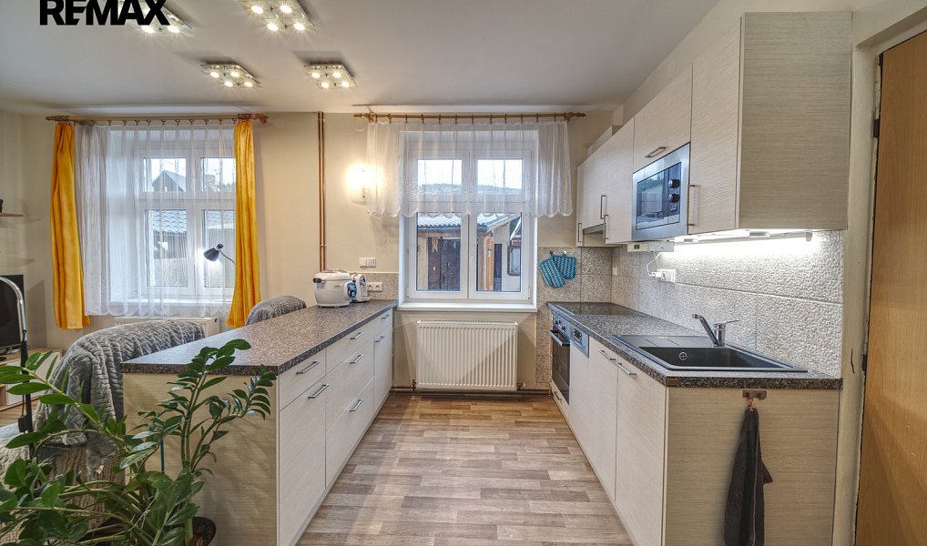 Prodej domu 152 m² s pozemkem 518 m², Nýrsko – náhled fotky 5