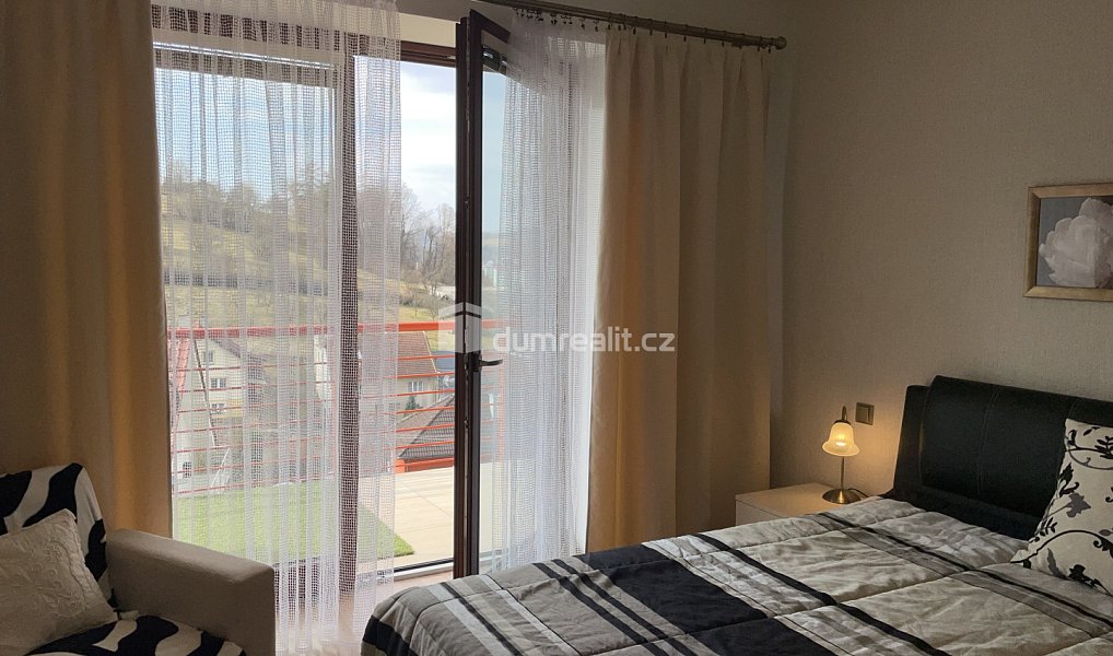Pronájem bytu 2+kk 44 m², Luhačovice – náhled fotky 6