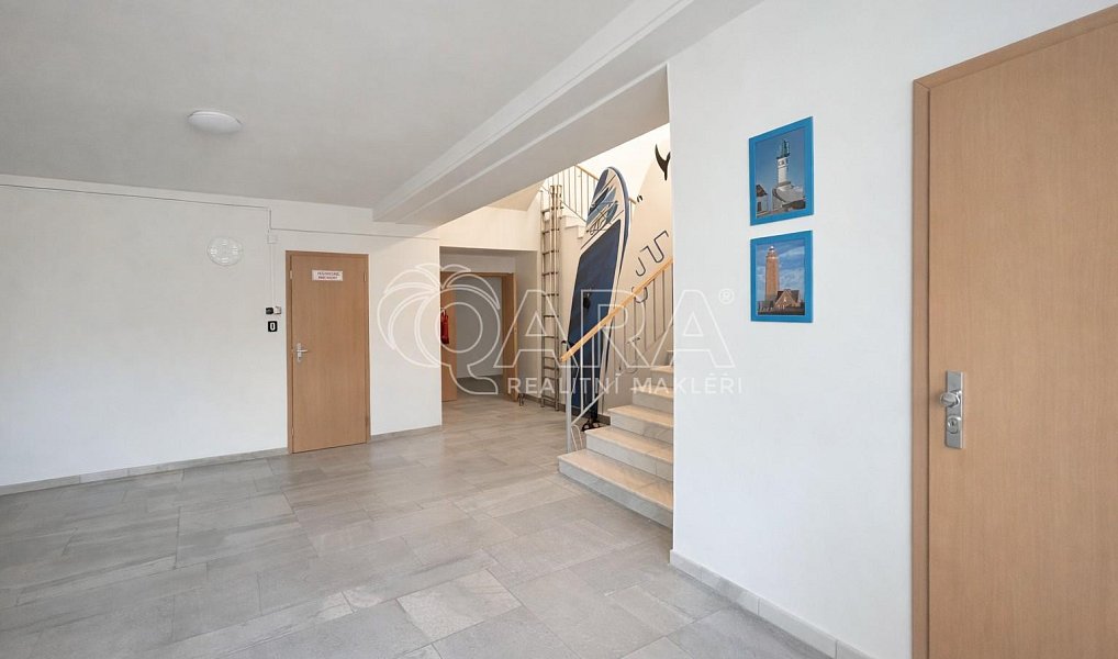 Prodej bytu 3+1 95 m², Slapy – náhled fotky 22