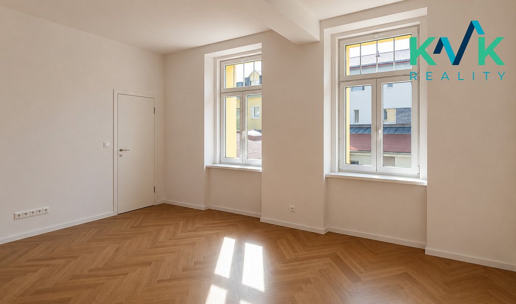 Prodej bytu 3+kk 83 m², Karlovy Vary – náhled fotky 2