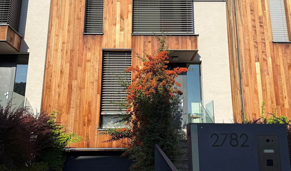 Pronájem domu 170 m² s pozemkem 168 m², Praha – náhled fotky 2