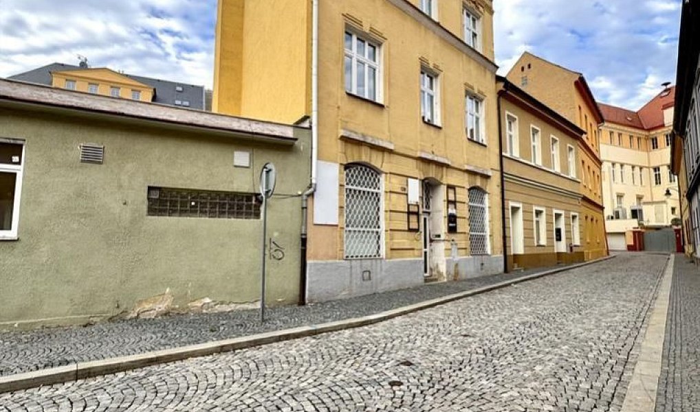 Pronájem bytu 1+1 41 m², Chomutov – náhled fotky 9