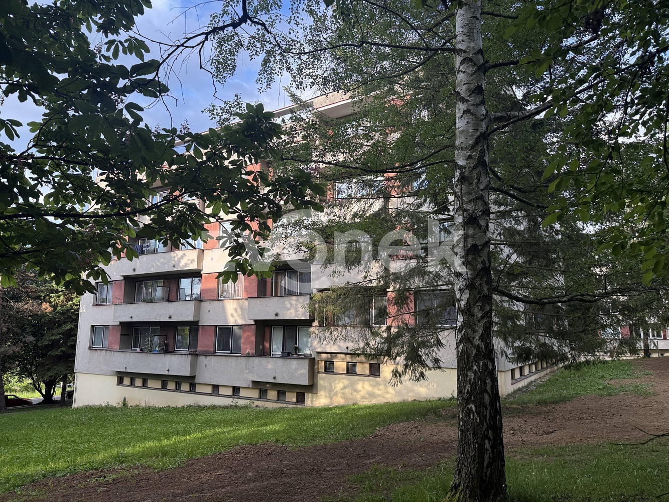 Prostorný byt 3+1, pěkná a klidná lokalita Zlína - Přílucká