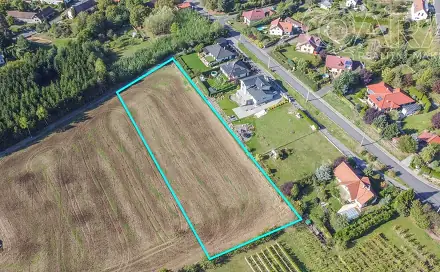 Prodej stavebního pozemku 5 456 m², Kladruby, okres Benešov
