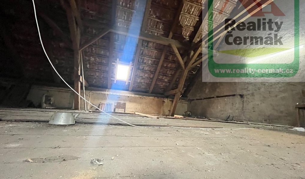 Prodej domu 220 m² s pozemkem 240 m², Mířkov – náhled fotky 17
